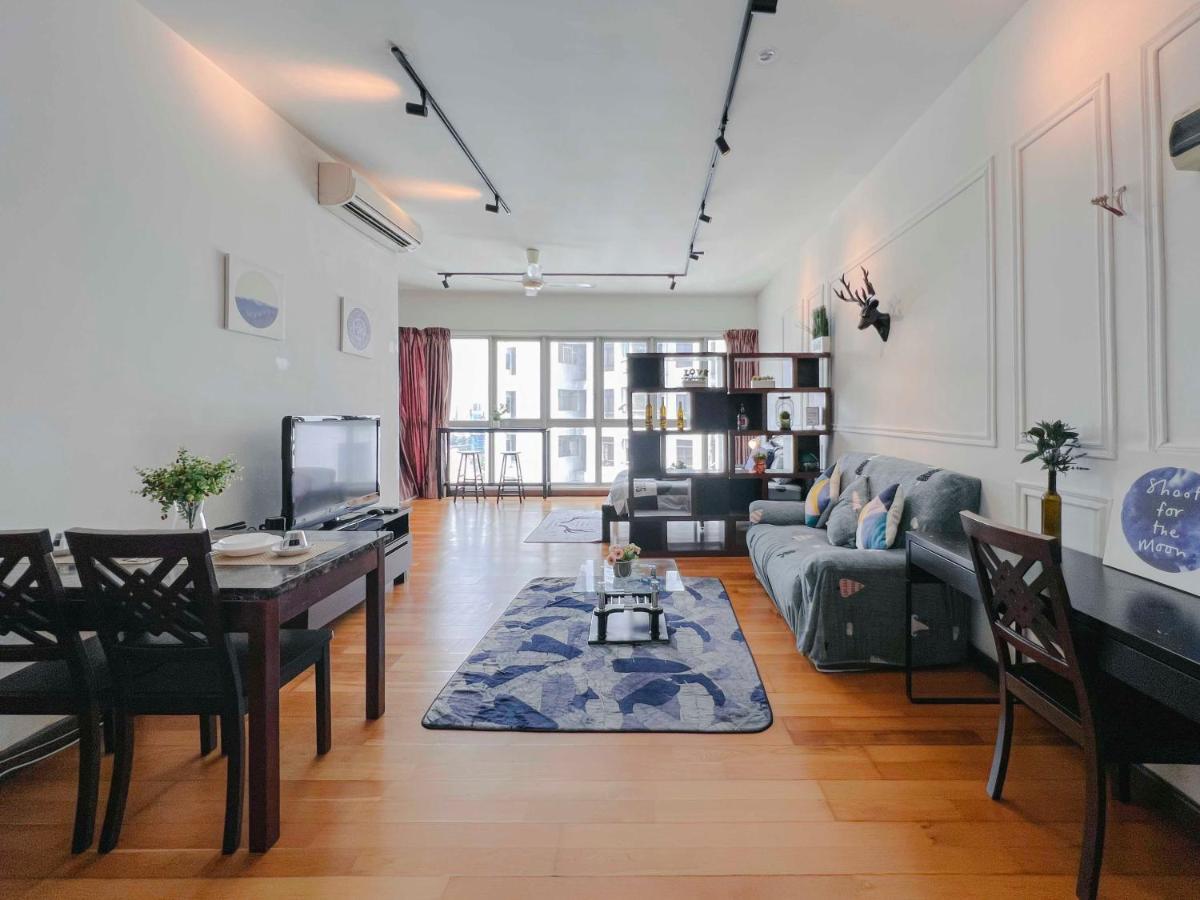 Regalia Residence The Sky Pool Suite กัวลาลัมเปอร์ ภายนอก รูปภาพ