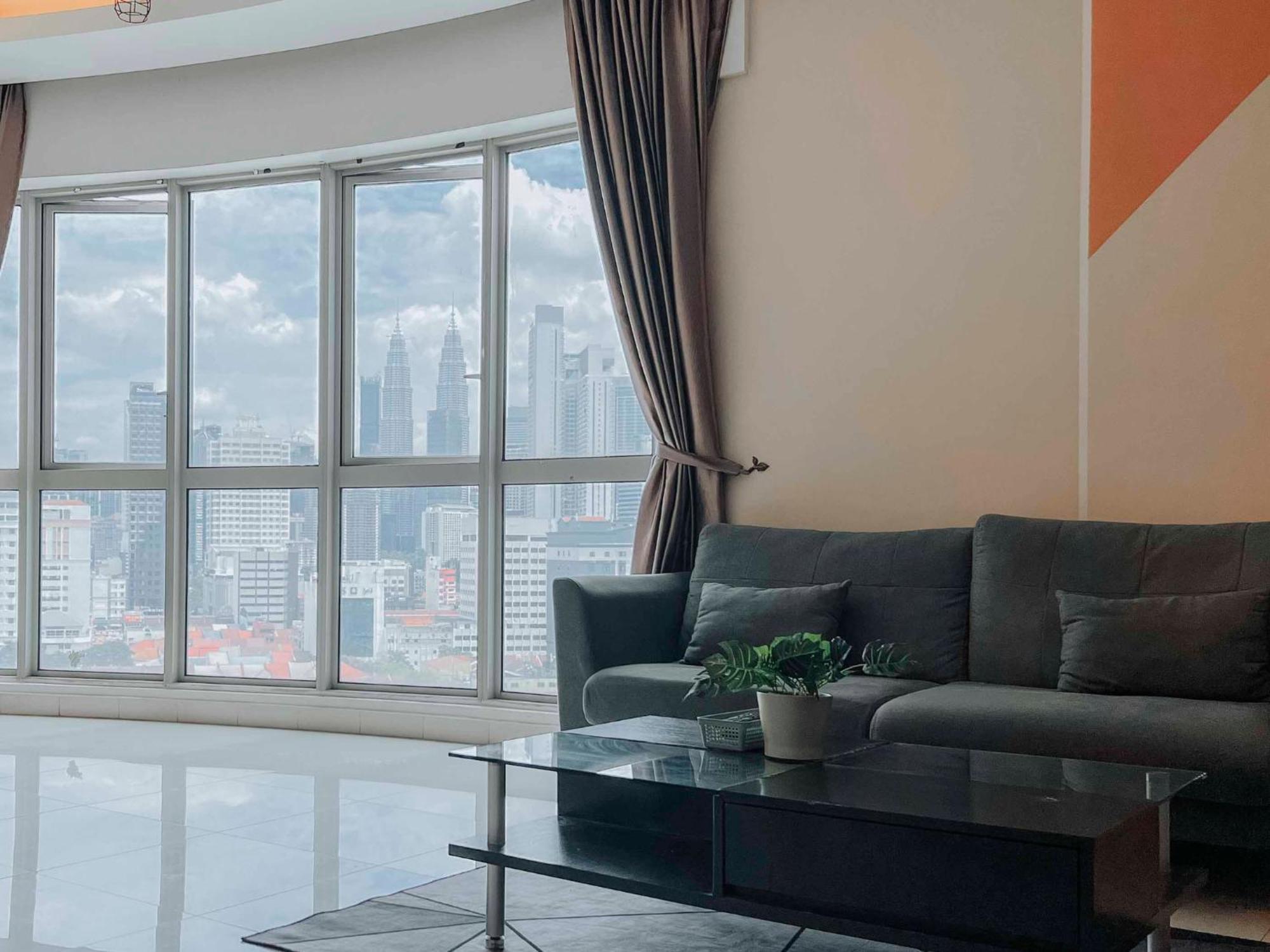 Regalia Residence The Sky Pool Suite กัวลาลัมเปอร์ ภายนอก รูปภาพ