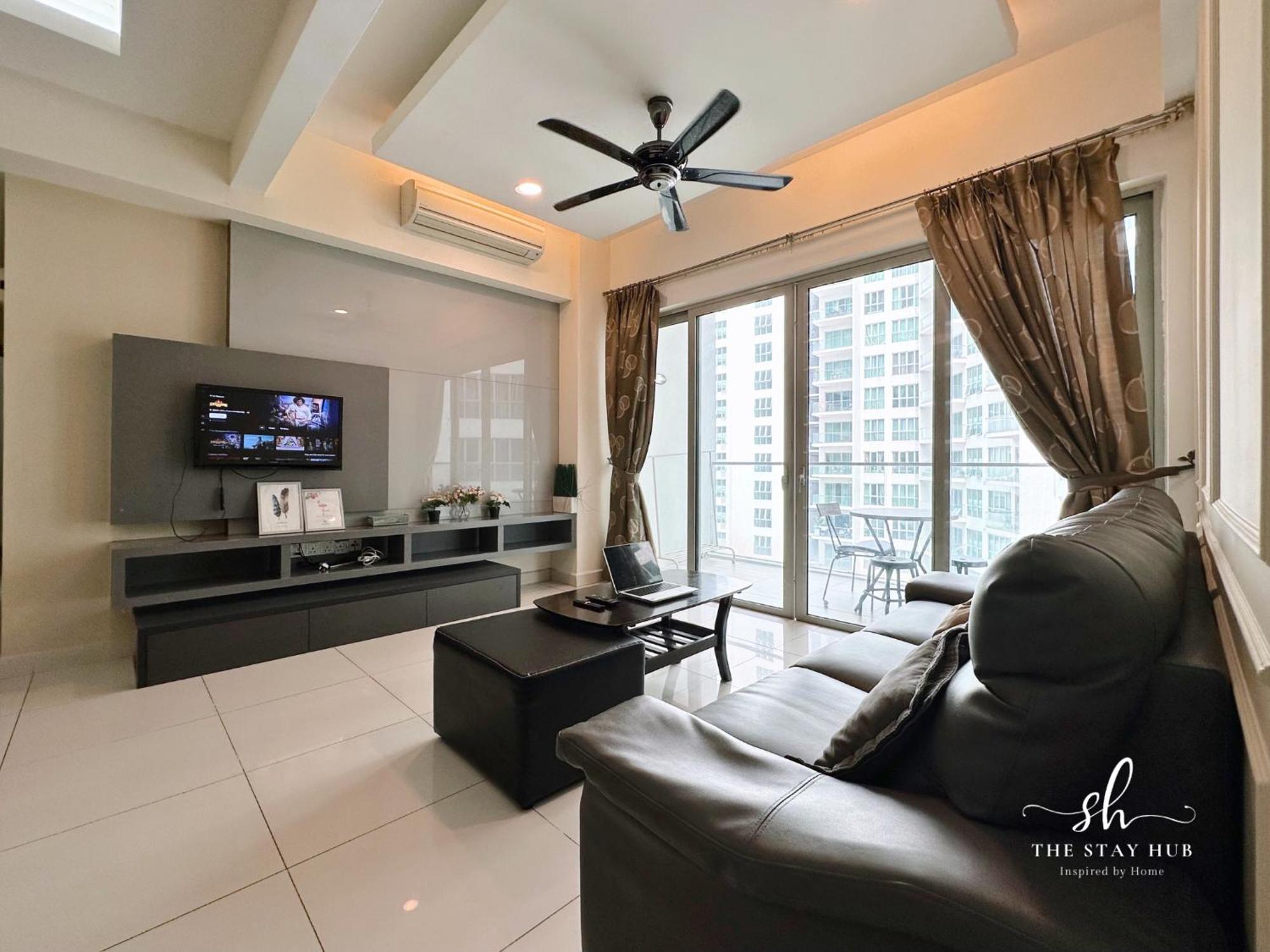 Regalia Residence The Sky Pool Suite กัวลาลัมเปอร์ ภายนอก รูปภาพ