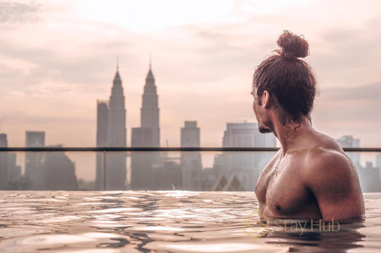 Regalia Residence The Sky Pool Suite กัวลาลัมเปอร์ ภายนอก รูปภาพ